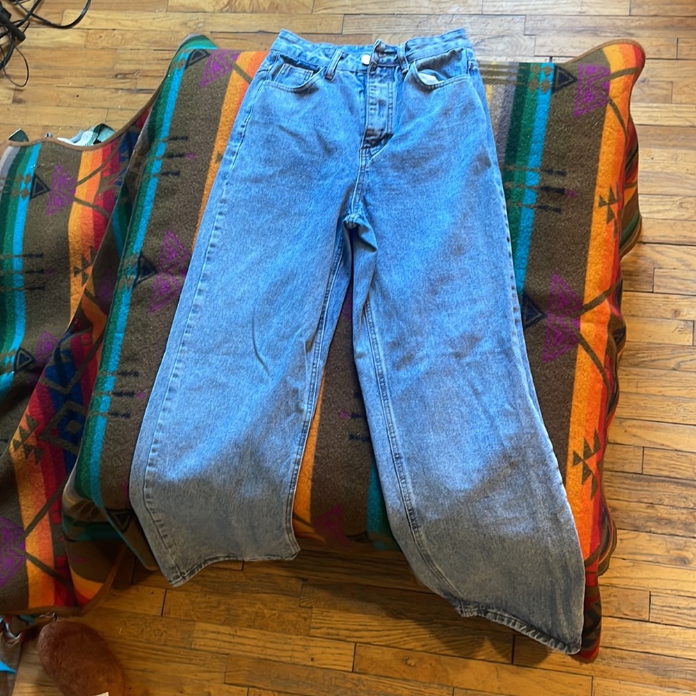 Women’s Jeans - Picture 8 of 8